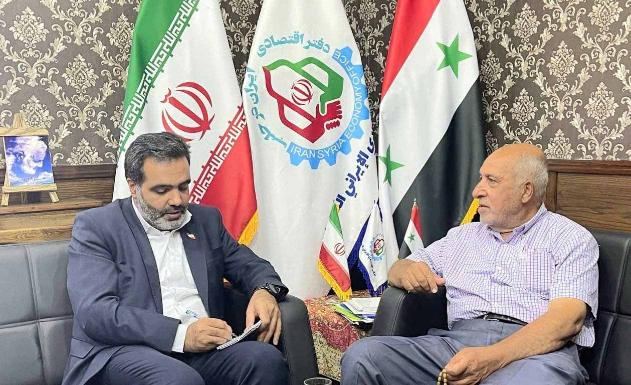نشست تجاری مدیر دفتر اقتصادی ایران در حلب با شرکت الشرق در حوزه روغن پایه